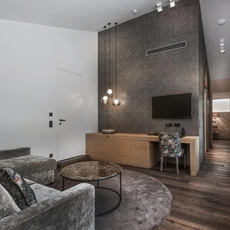 Hotell Eva Hof Lakeside Suites - Adults Only - Hotel 4*